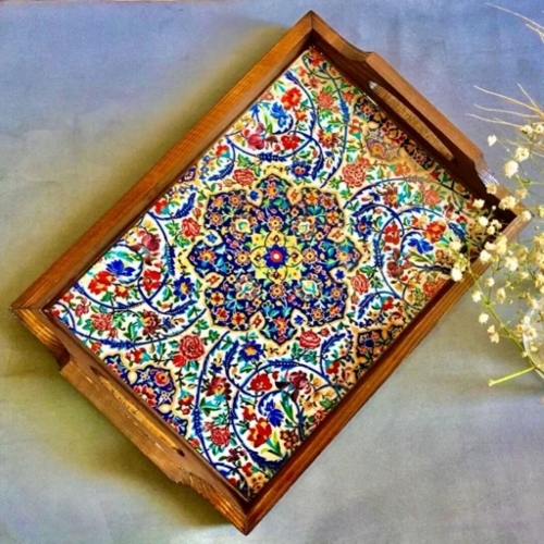 سینی چوبی با طرح کاشی