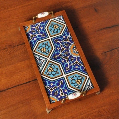 سینی چوبی با طرح کاشی