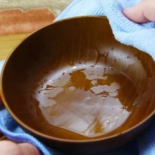 نگهداری و تمیز کردن کاسه میوه خوری چوبی